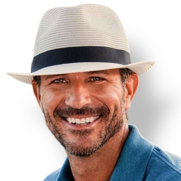 CARKELLA Del Mar Fairway Fedora with Black Band Chic Ivory M/L Adjustable NWOT - Picture 1 of 10